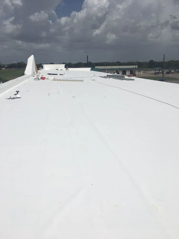 Licensed roof inspection in Del Valle, TX - Pepe's Roofing