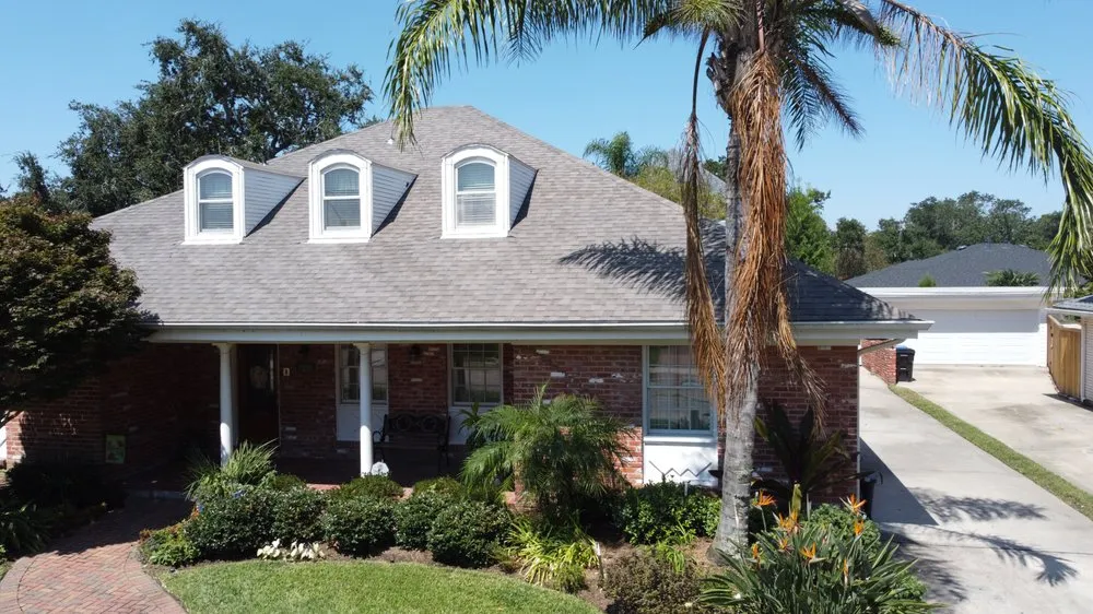 Slide of Peralta Renovations