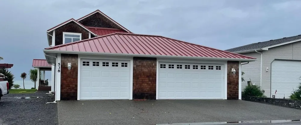 Slide of Perdigon Roofing