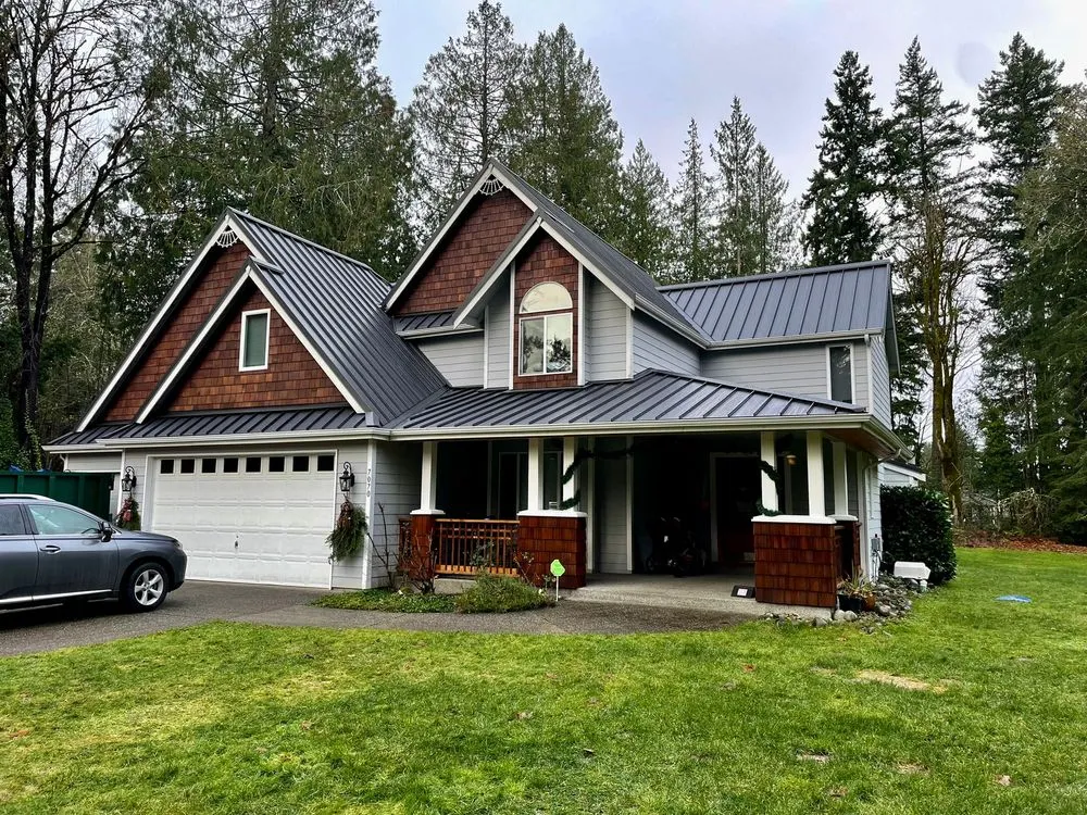 Slide of Perdigon Roofing