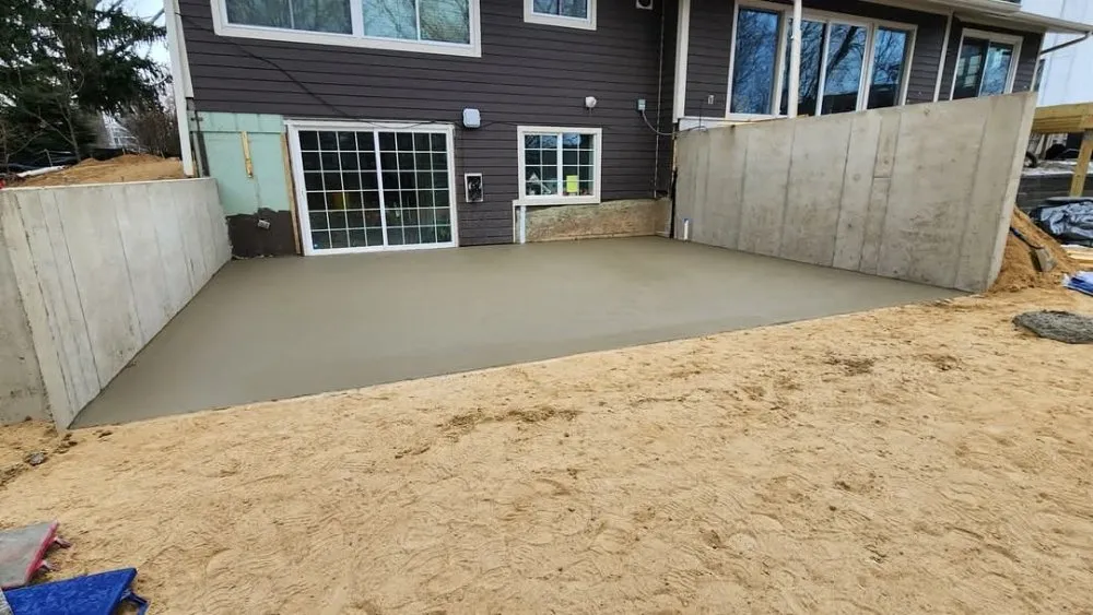 Slide of Perea Contracting