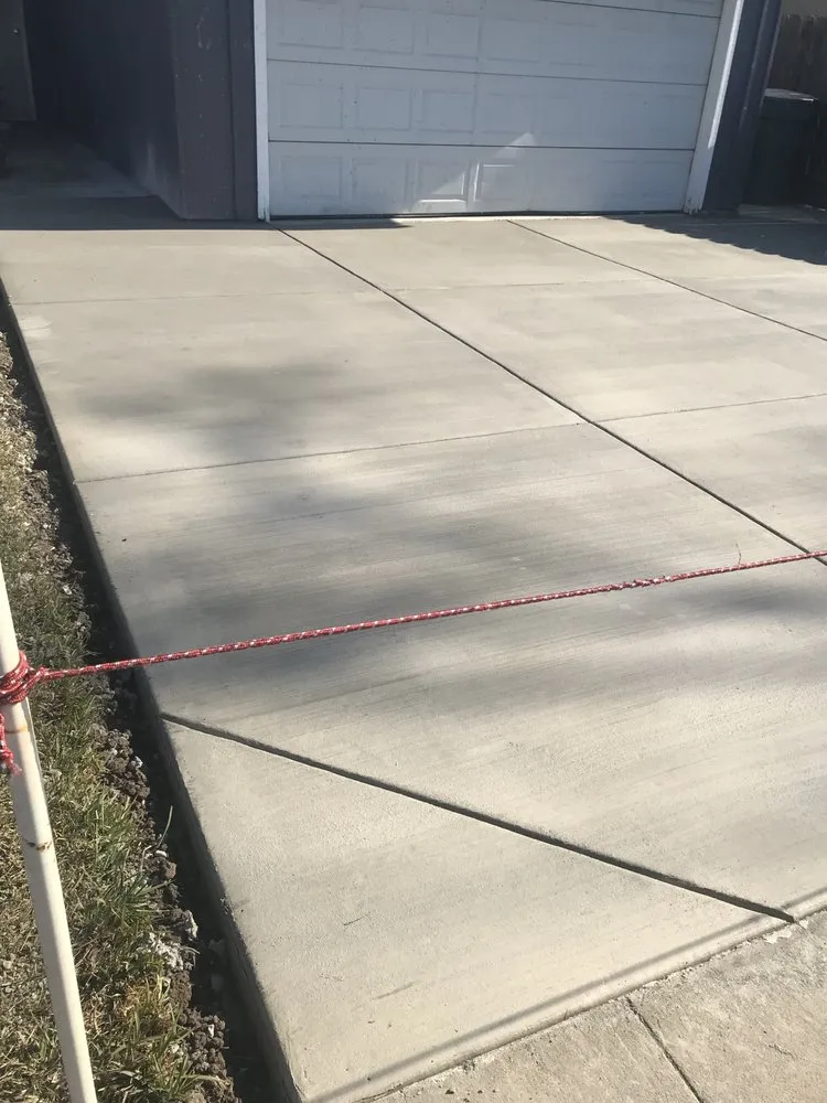 Slide of Perez Construction