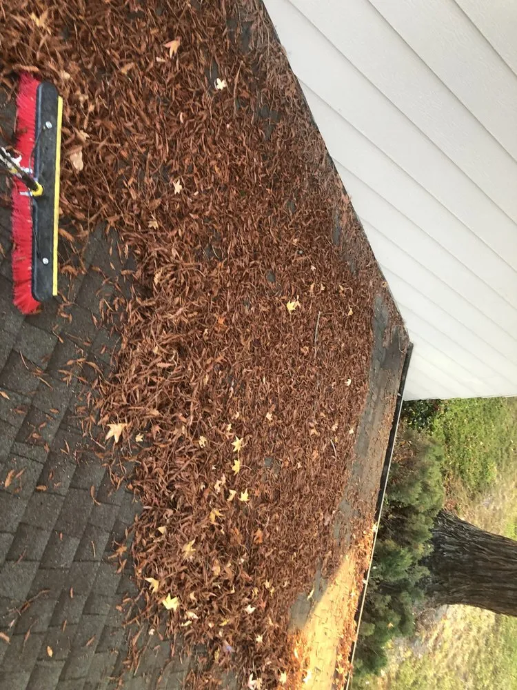 Slide of Perez Handyman & Roofing Construction