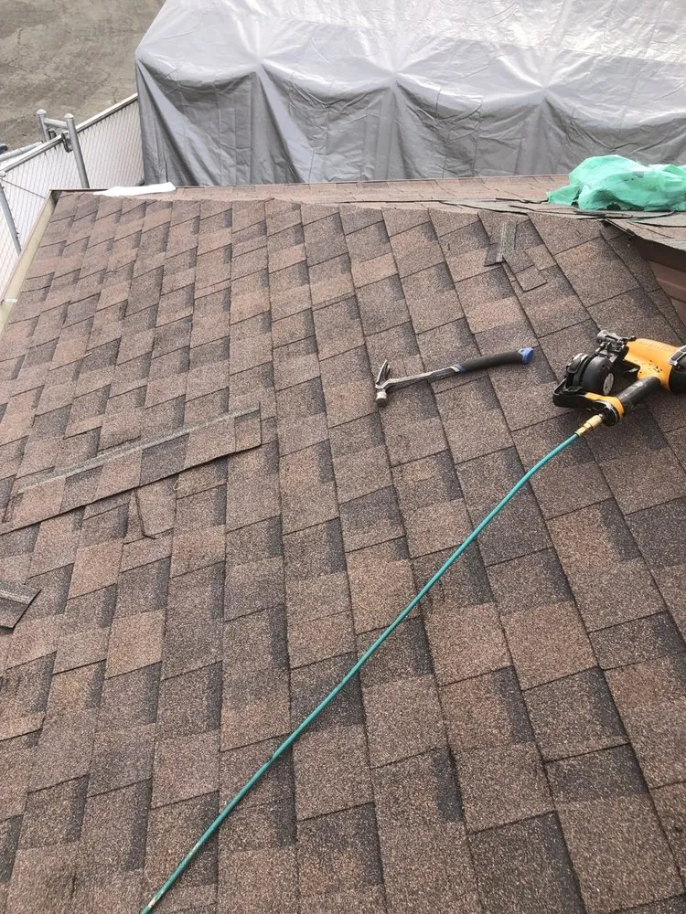 Slide of Perez Handyman & Roofing Construction