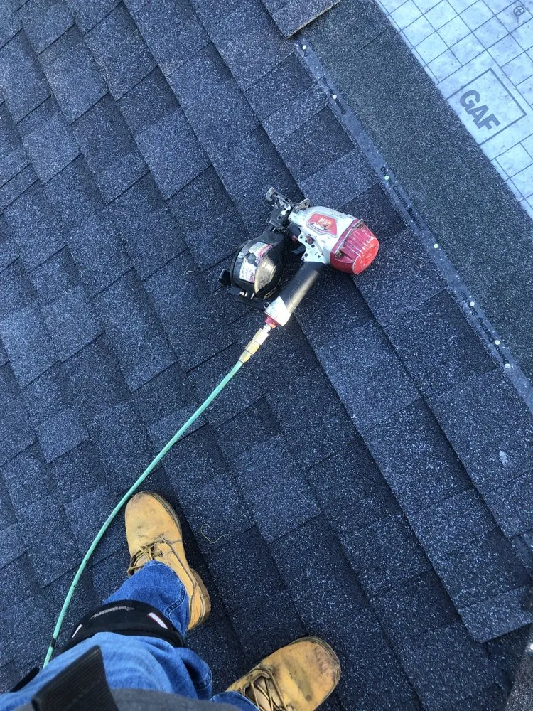 Slide of Perez Handyman & Roofing Construction