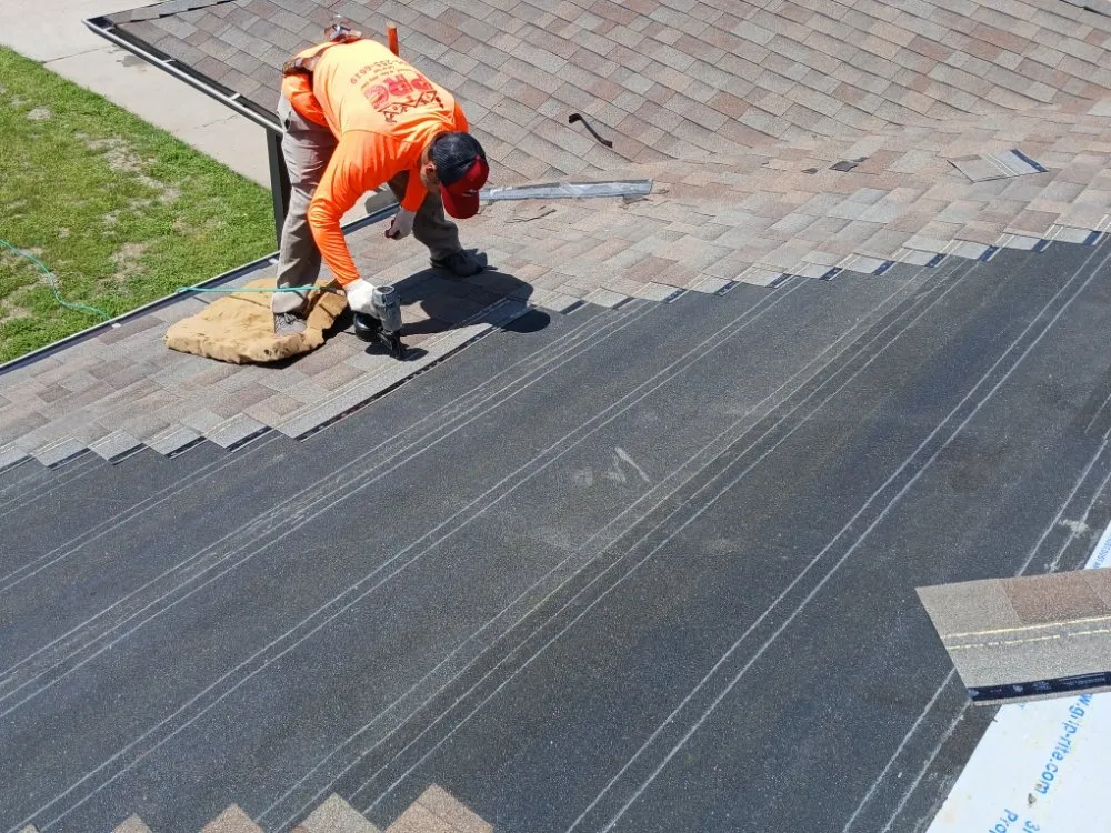 Slide of Perez Roofing and Construction