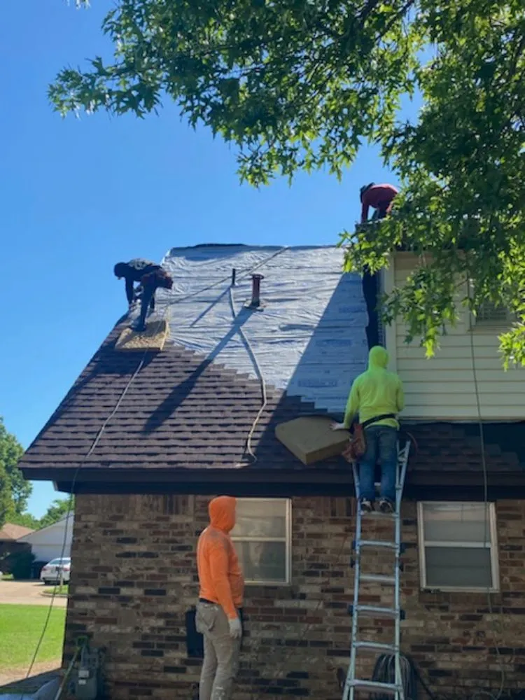 Slide of Perez Roofing and Construction