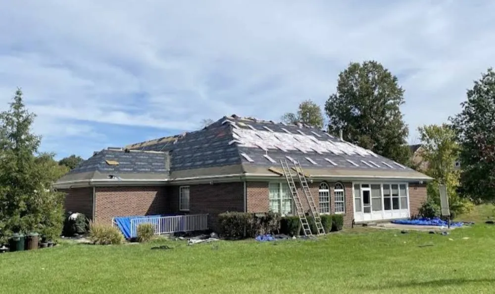 Slide of Perez Roofing