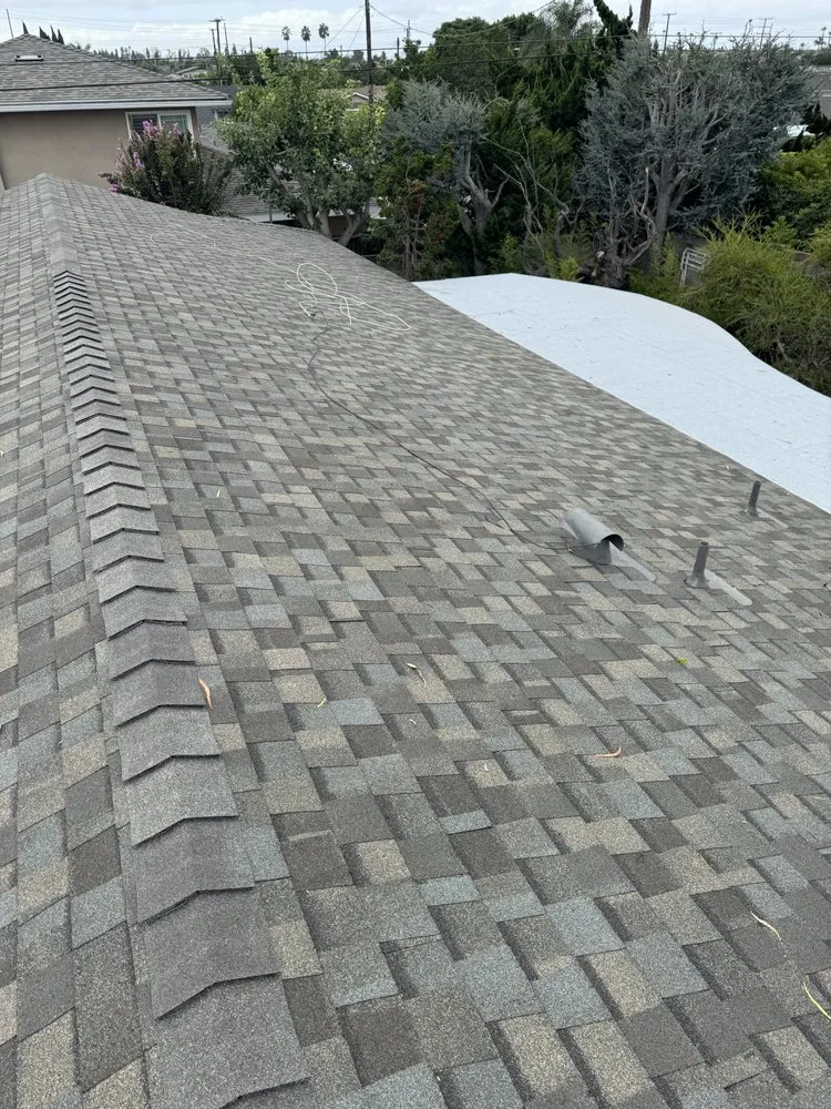 Slide of Perez Roofing