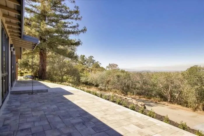 Slide of Perfect Remodeling Solutions