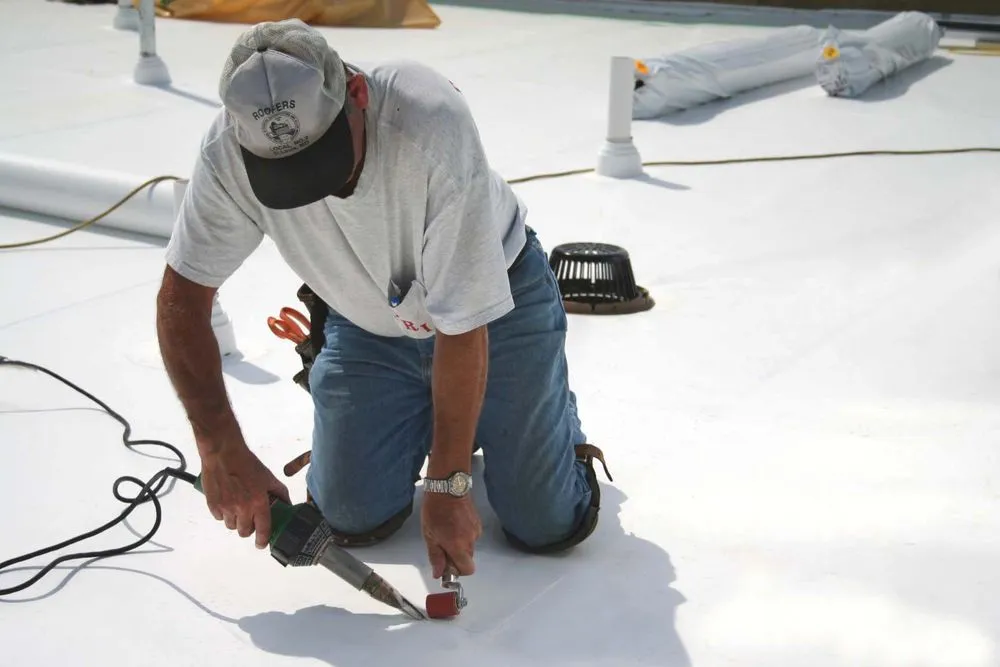 Professional roof inspection in St. Louis, MO - Performance Roofing