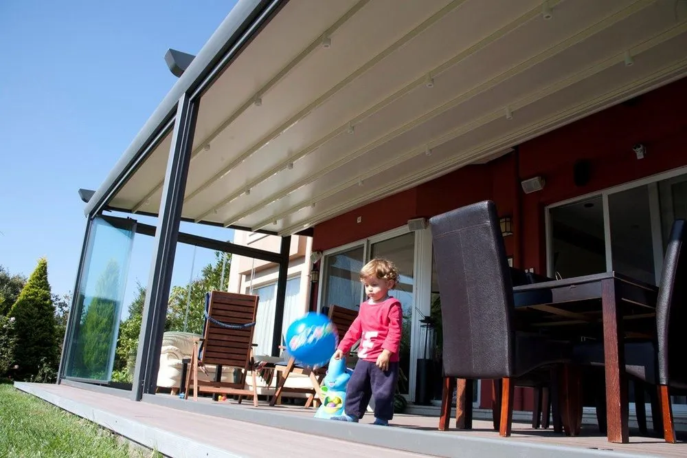 Slide of Pergola Roof