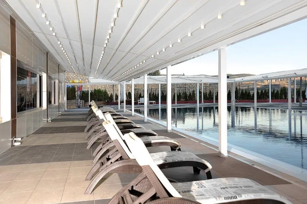 Slide of Pergola Roof