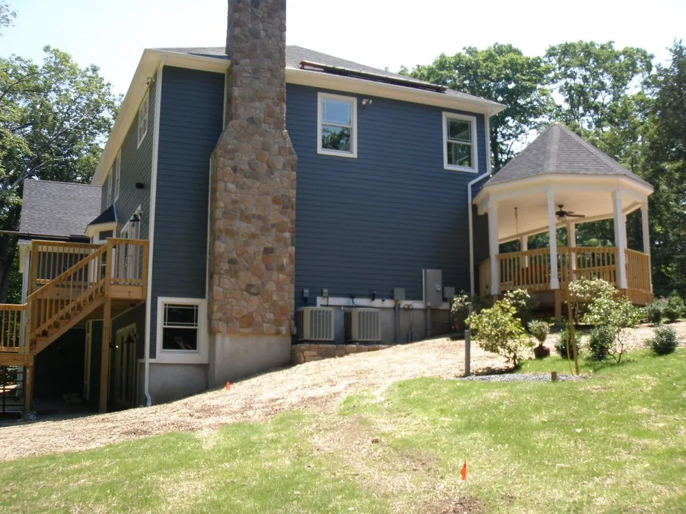 Slide of Perri Logan Group