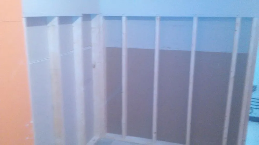 Slide of Perry & Sons Construction