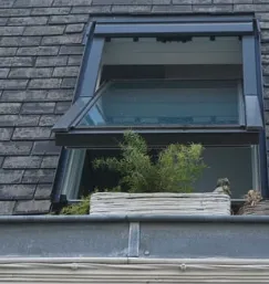 Slide of Perun Roofing