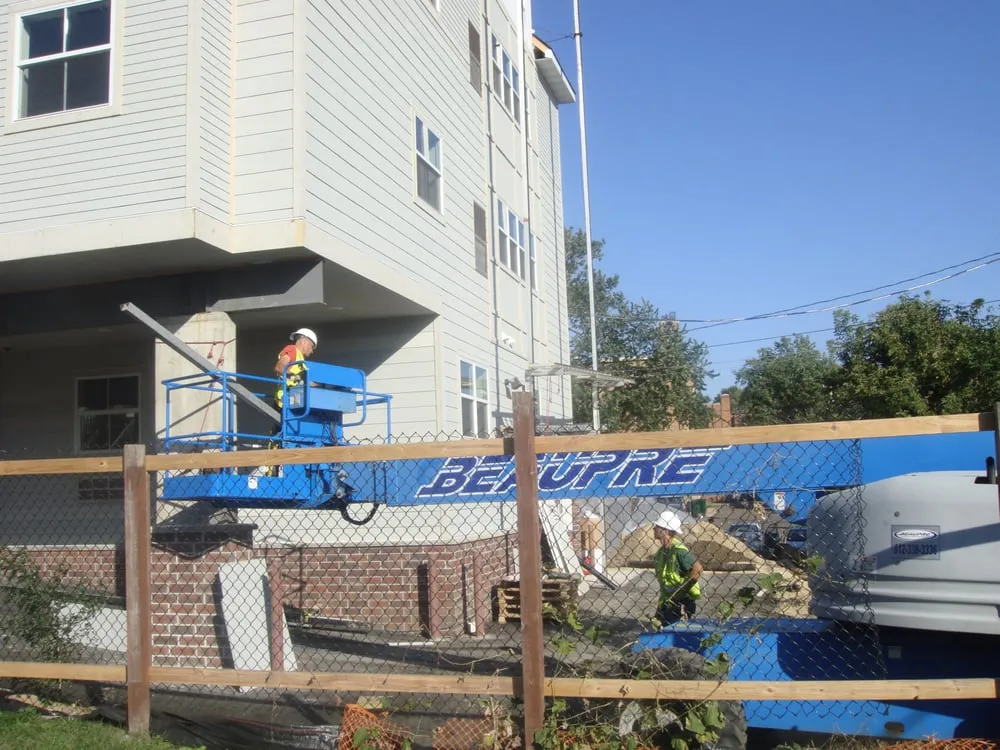 Slide of Perzhu Construction