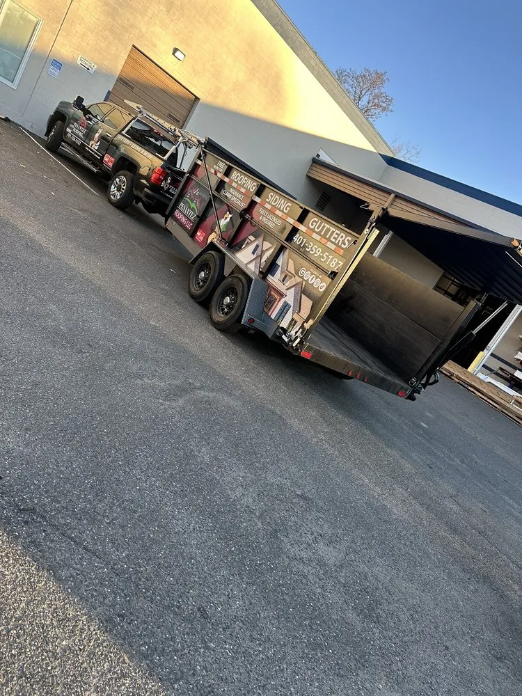 Slide of Pesantez Roofing