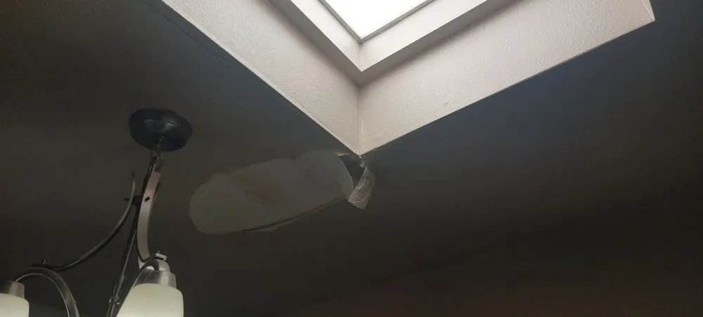 Slide of Peterbuilt Roofing