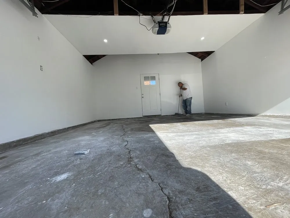 Slide of Peters home service