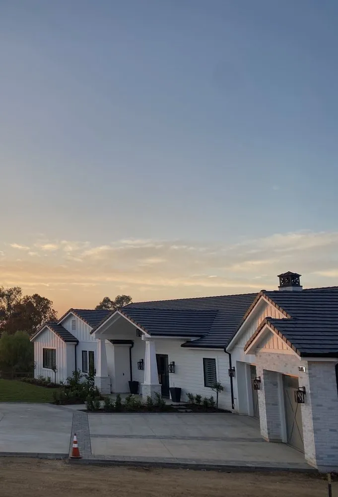 Slide of Peterson Roofing