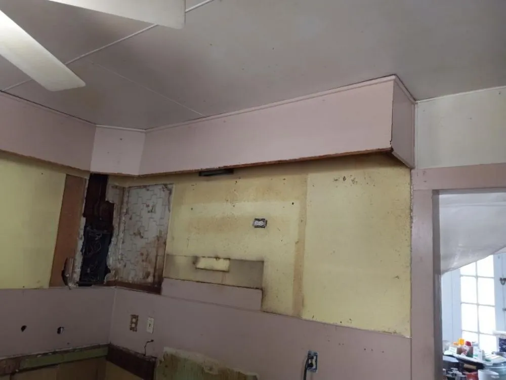 Slide of Pete's Construction