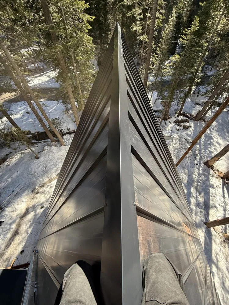 Slide of Pete’s Custom Roofing