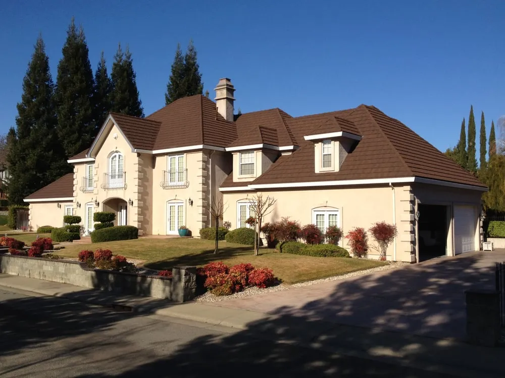 Slide of Petrashishin Roofing Co