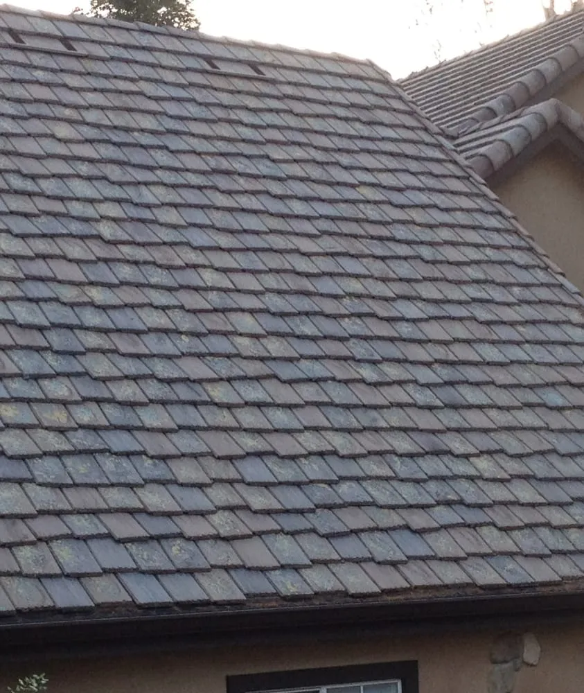 Slide of Petrashishin Roofing Co