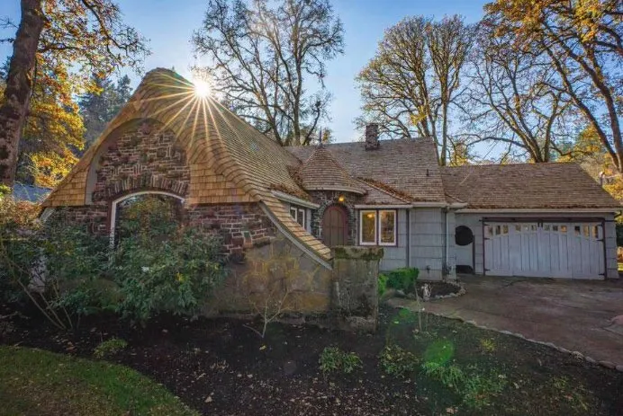 Slide of Pfeifer Roofing