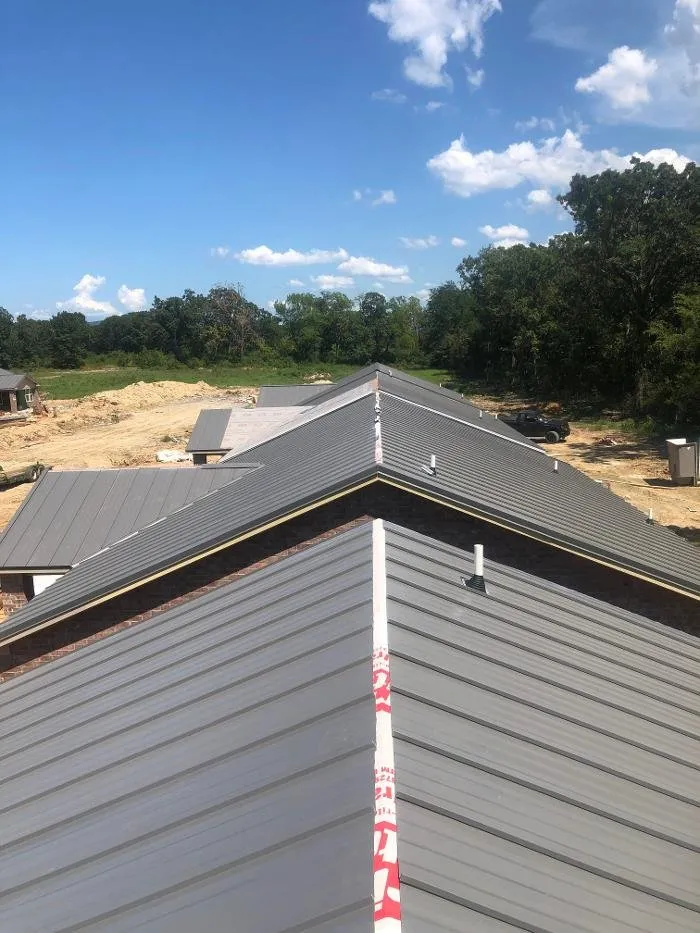Slide of PG Roofing & Construction