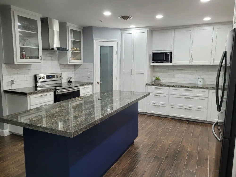 Slide of Phenix Remo & Roofing RGV