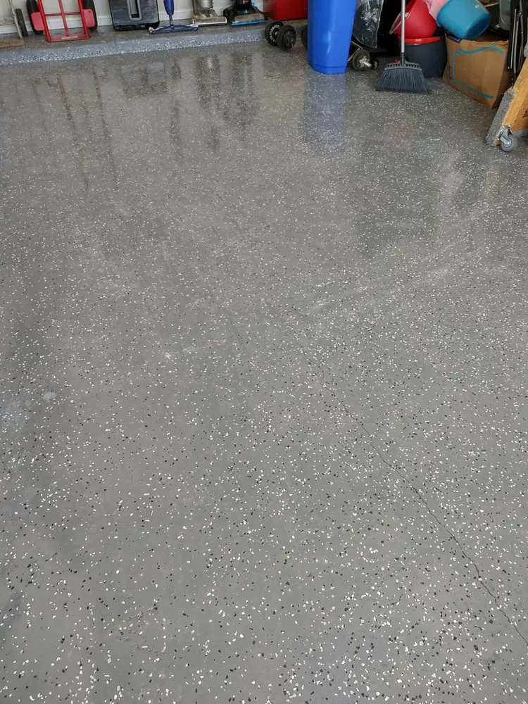 Slide of Phenix Remo & Roofing RGV