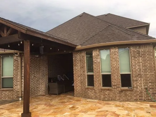 Phil The Roofer Logo