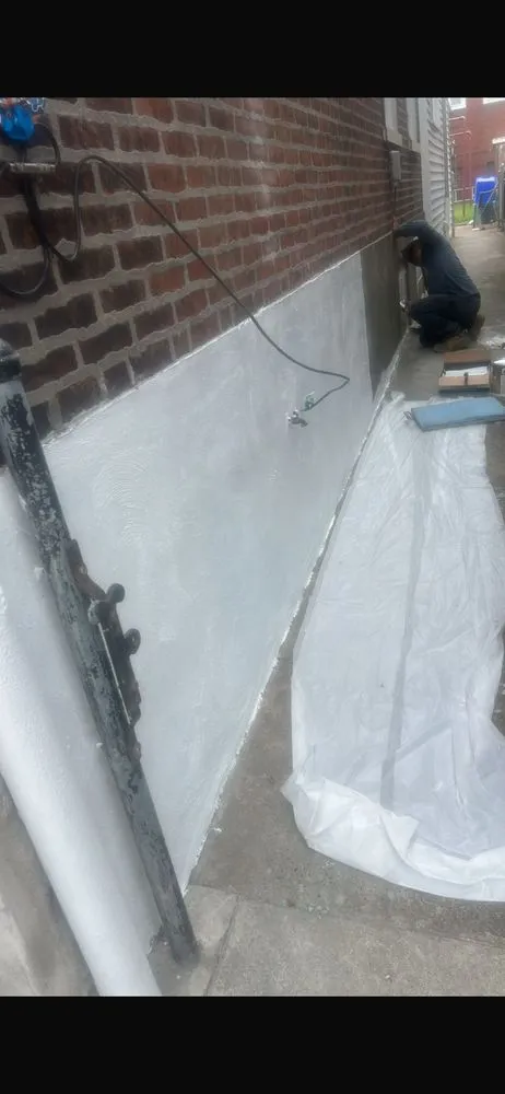 Slide of Phillys Roofing & Construction