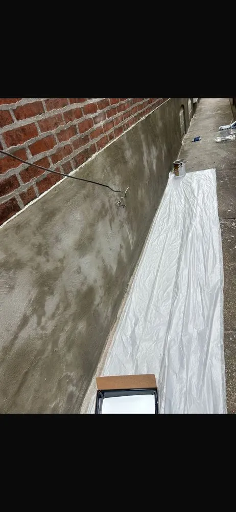 Slide of Phillys Roofing & Construction