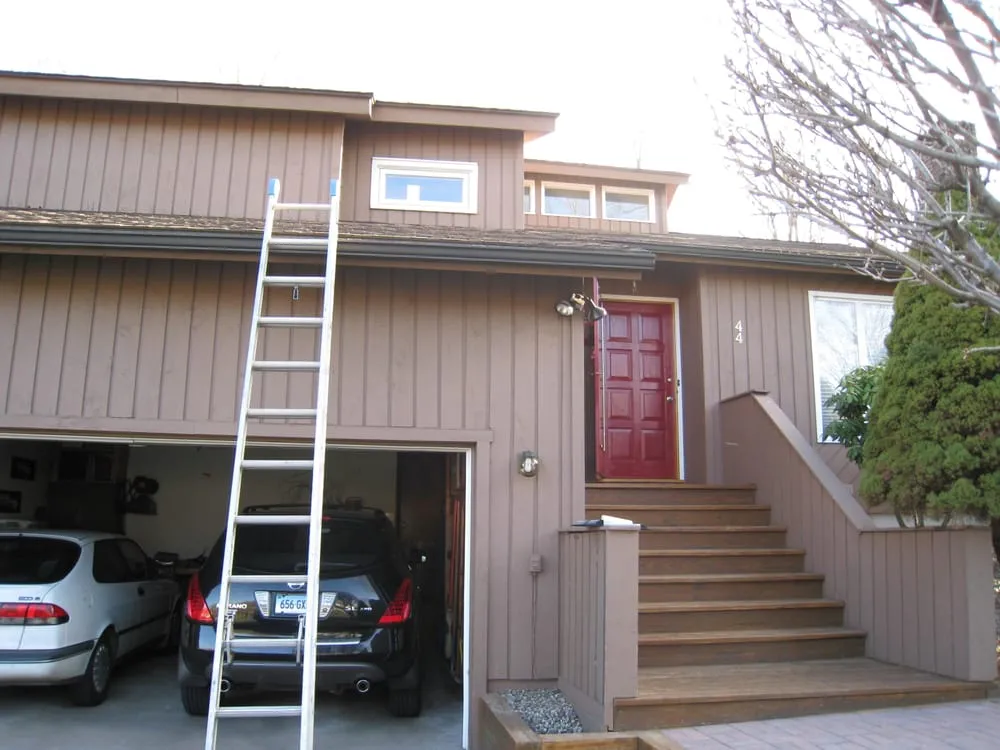 Slide of Phoenician Home Improvement