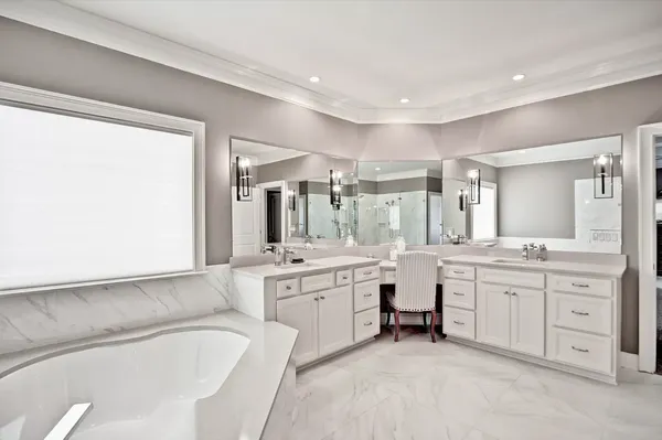 Phoenix Construction Logo