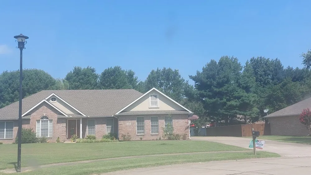 Trusted flat roof repair for homes across Miner, MO - Phoenix Contracting