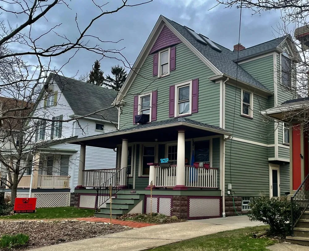 Slide of Phoenix Roofing & Solar