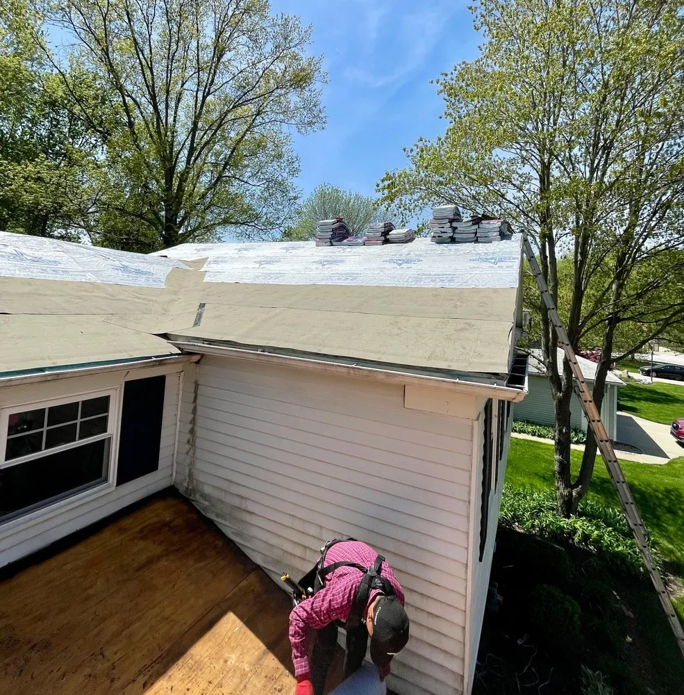 Slide of Phoenix Roofing & Solar