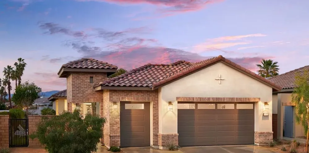 Slide of Phoenix Roofing & Solar