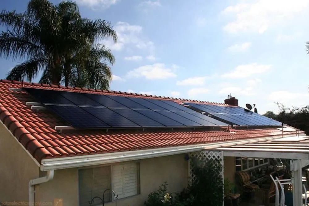 Slide of Phoenix Roofing & Solar