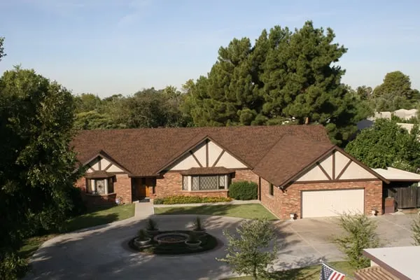 Slide of Phoenix Roofing Team