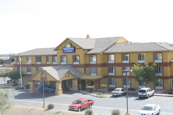 Slide of Phoenix Roofing Team