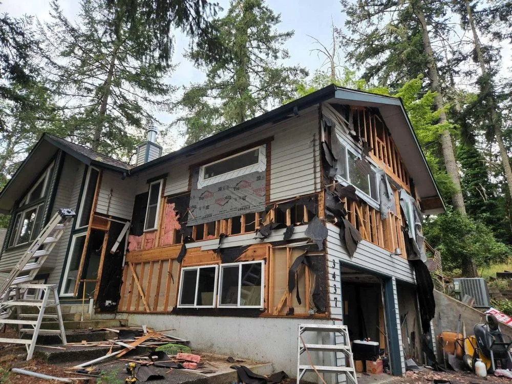 Slide of Picture Perfect Construction