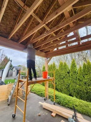 Picture Perfect Construction Logo