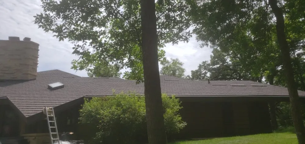 Slide of Piepho Roofing