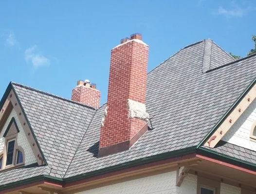 Pierce Roofing Logo