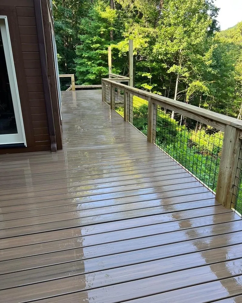 Expert roof installation experts serving Six Mile, SC - Pin Point Builders